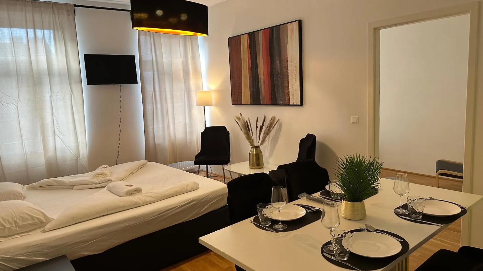 Cozy Three-Room Apartment 14 Vienna
