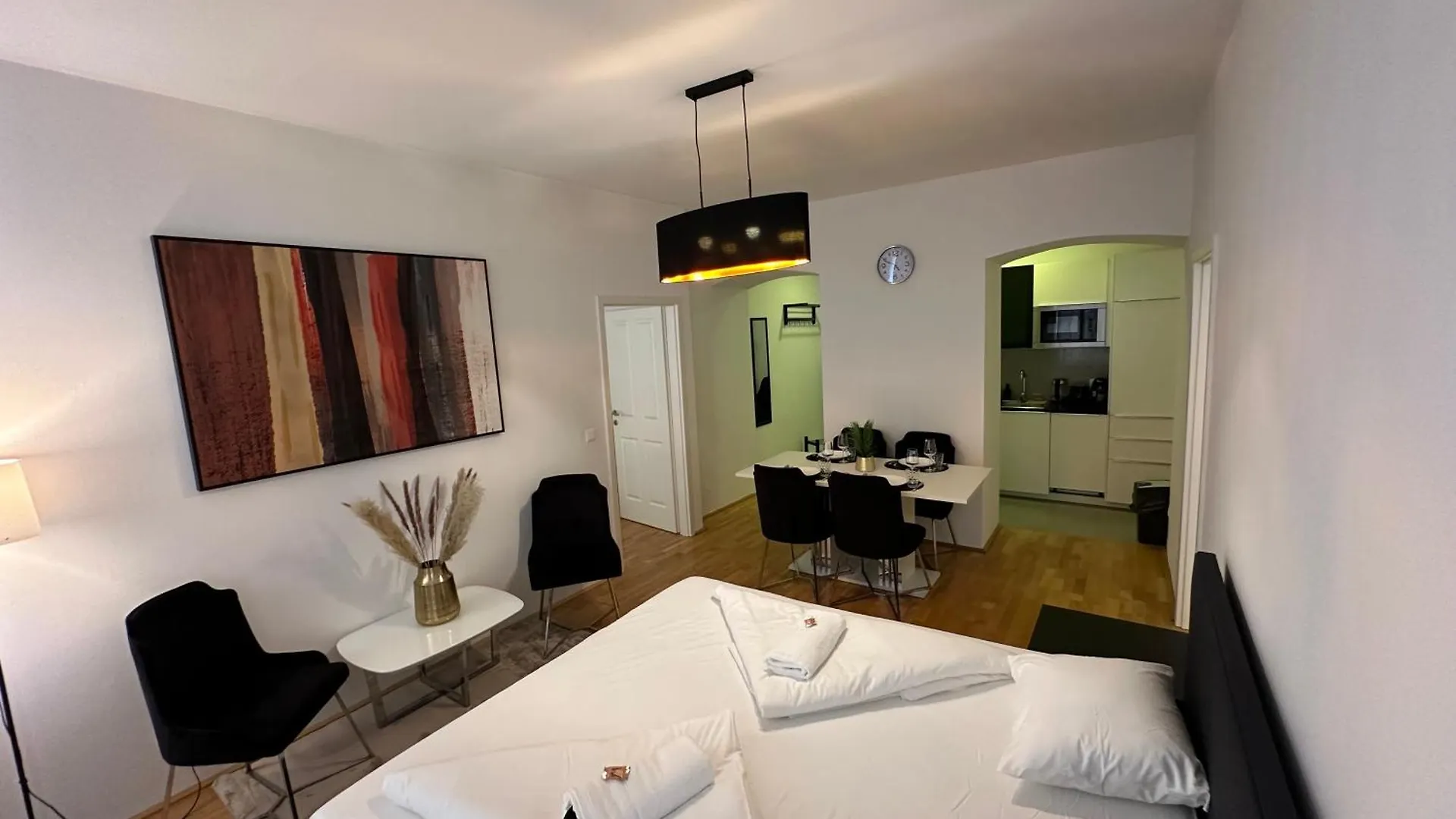 Cozy Three-Room Apartment 14 Vienna Austria