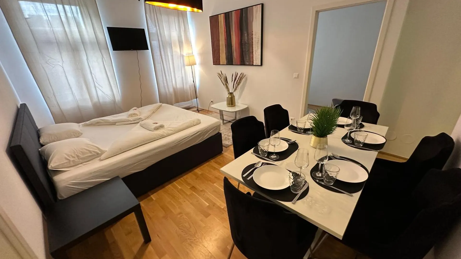 Cozy Three-Room Apartment 14 Vienna